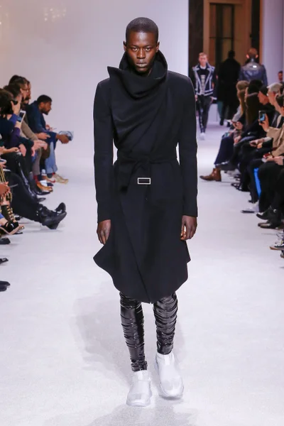 Look 61